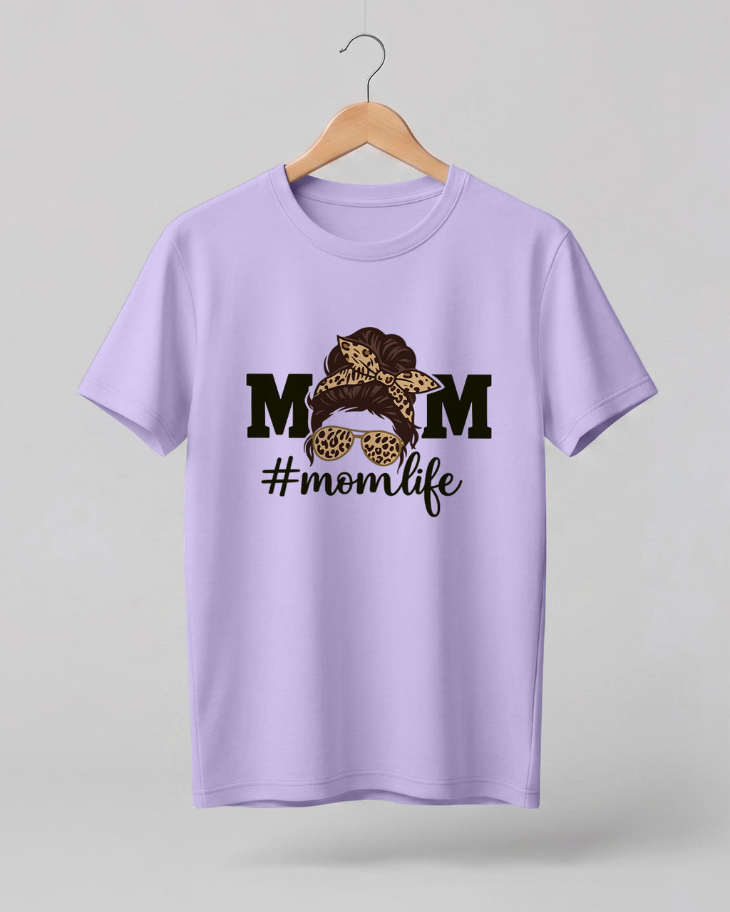 Mom #momlife graphic half sleeve t-shirt with leopard print mom illustration